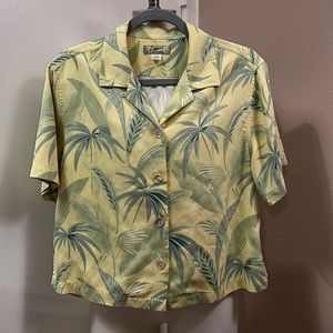 Tommy Bahama Vintage Silk Crop Button Down Shirt size S